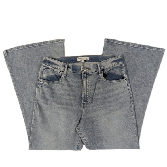Abercrombie & Fitch Denim - Abercrombie Curve Love Ultra High Rise Flare Jeans 14S 32 Short 13" Wide Flare